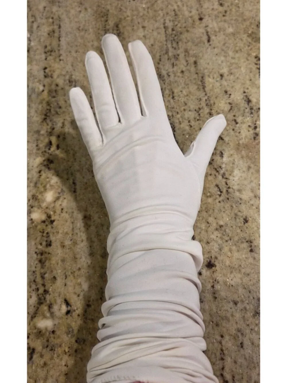 Vtg Womens Size M 7 Off-White Nylon Formal Opera Gloves 22